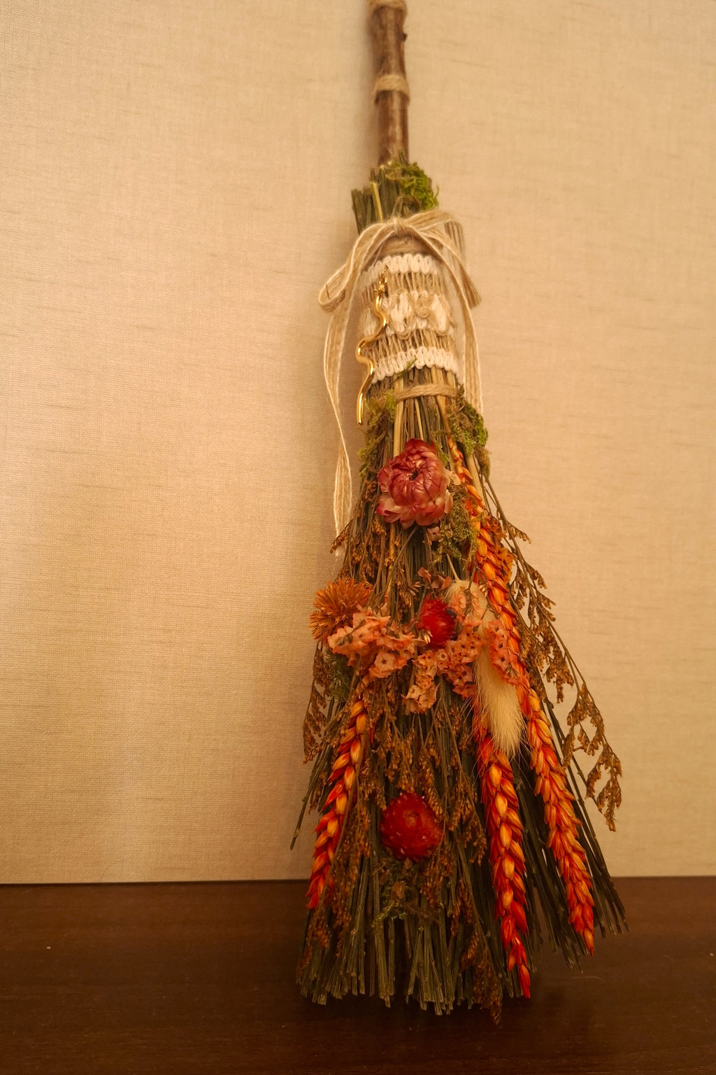 Escoba Serpiente de Otoño