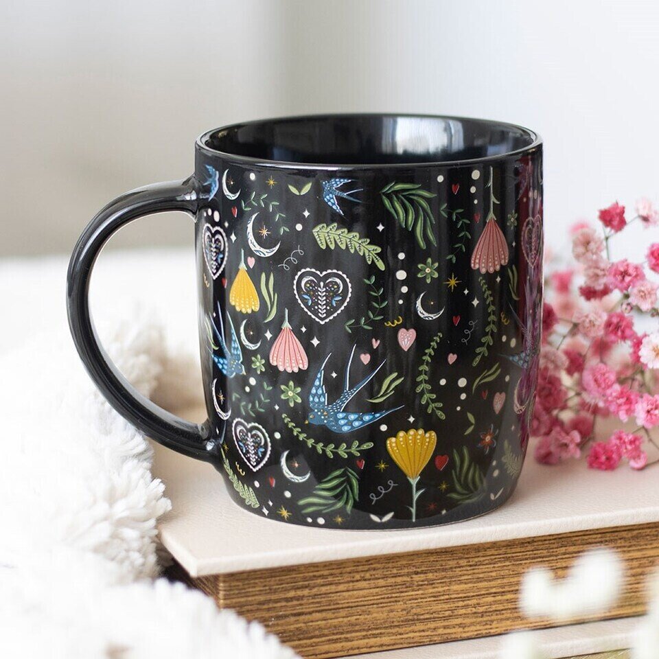 Taza negra Jardín mágico