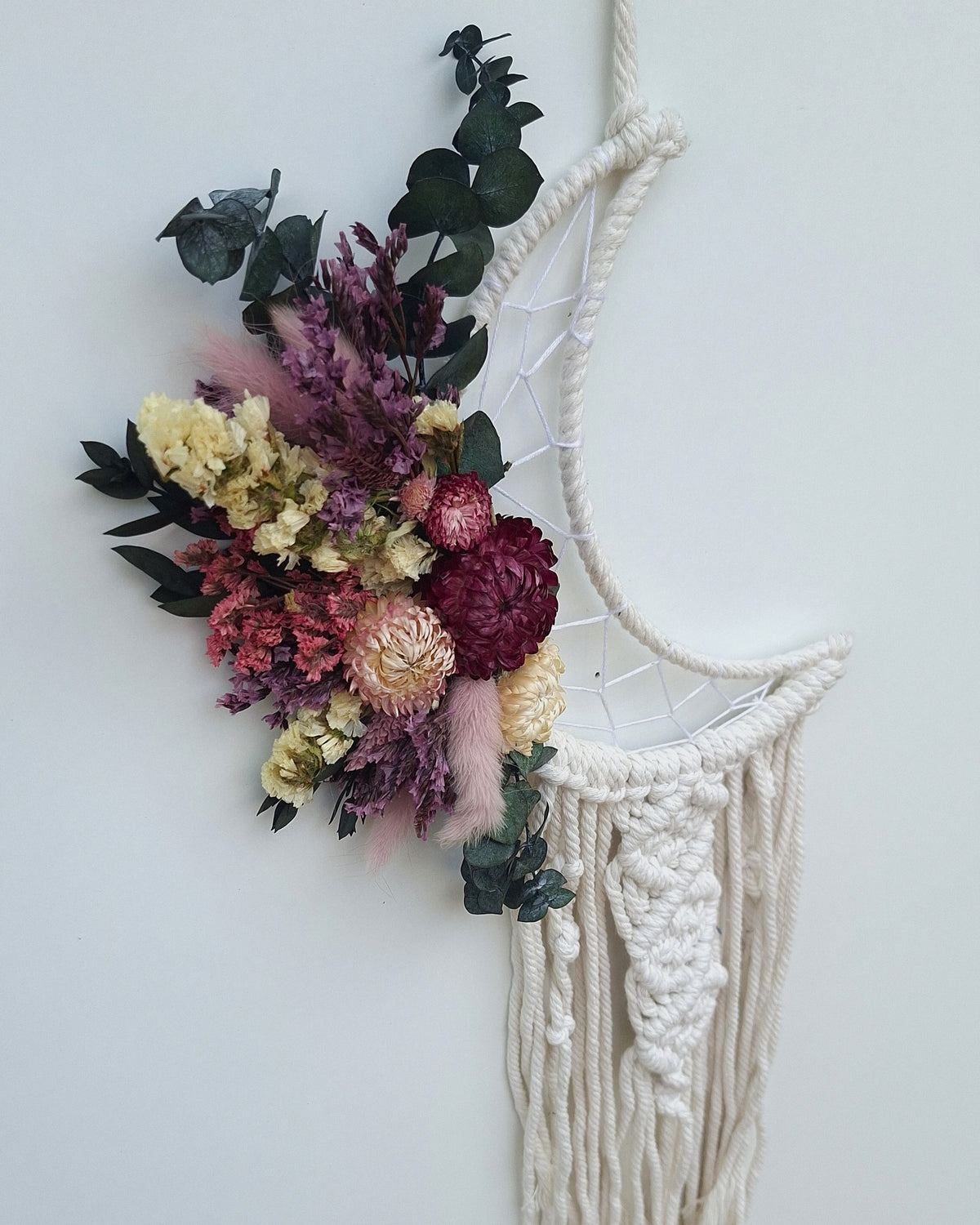 Luna floral Blanca con macramé
